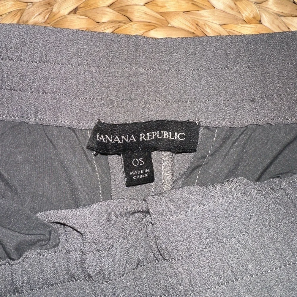 UEC Banana Republic Women's Soft Jogger Pants Gray Sz 0 Short dress/athelisure